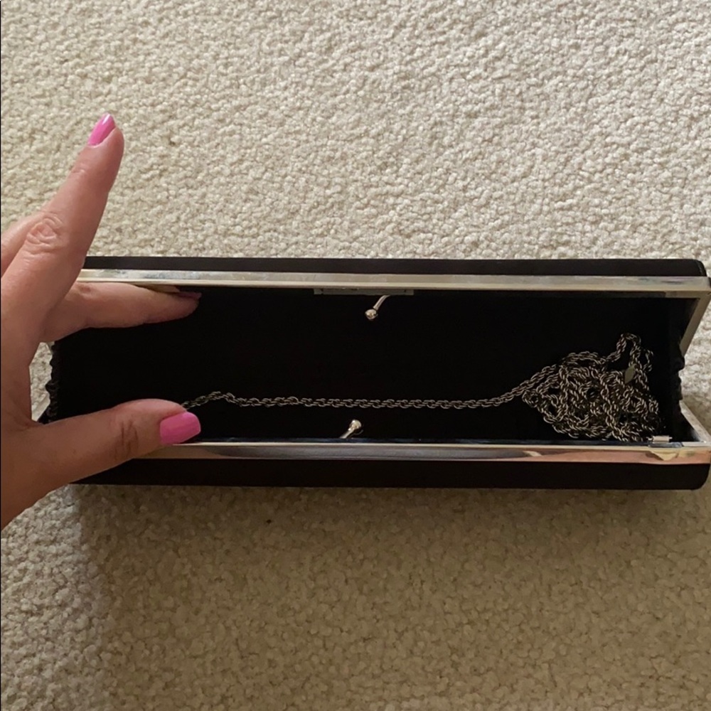 Purse - Picture 4 of 8